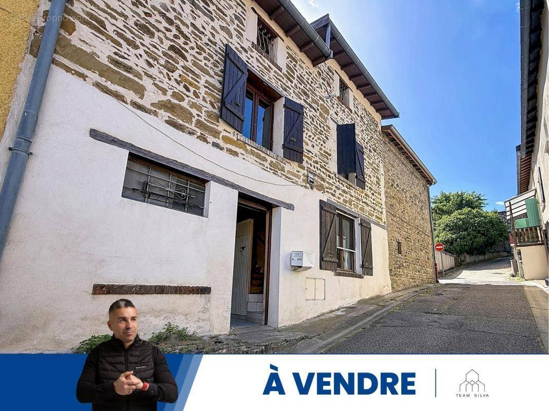 Maison à COMMUNAY