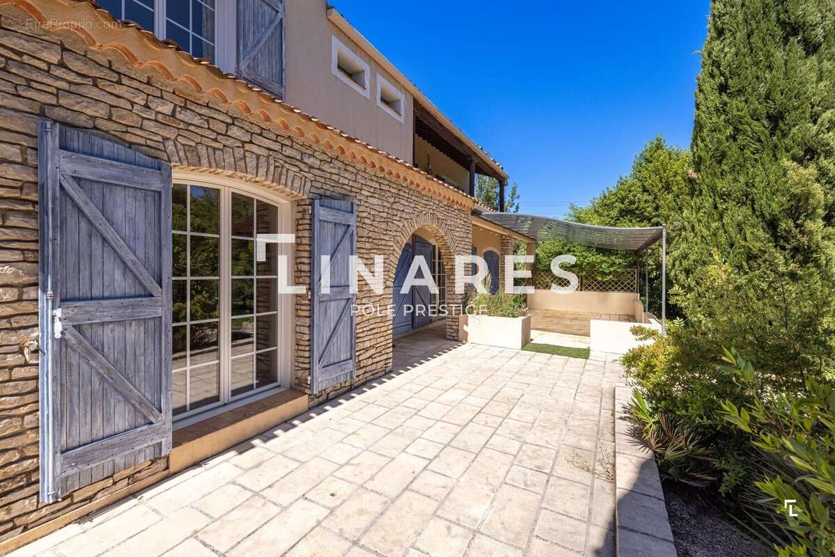 L'AURÉA - Maison familiale de  308m2 avec dépendance et piscine - 13320 BOUC BEL AIR - photo 5
