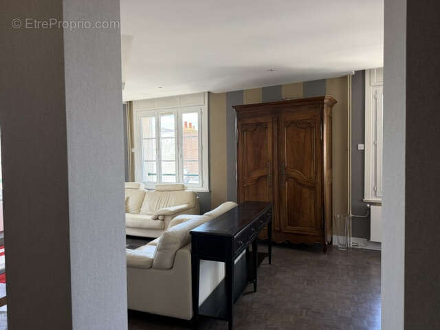 Centre ville ORLEANS -Appartement rénové de 110m2 avec garage fermé- - photo 6