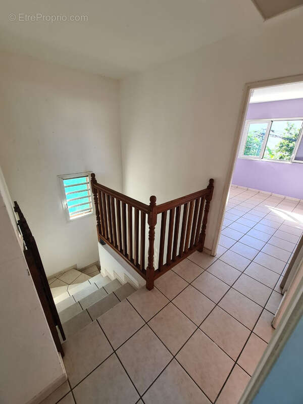 Maison à SAINTE-SUZANNE