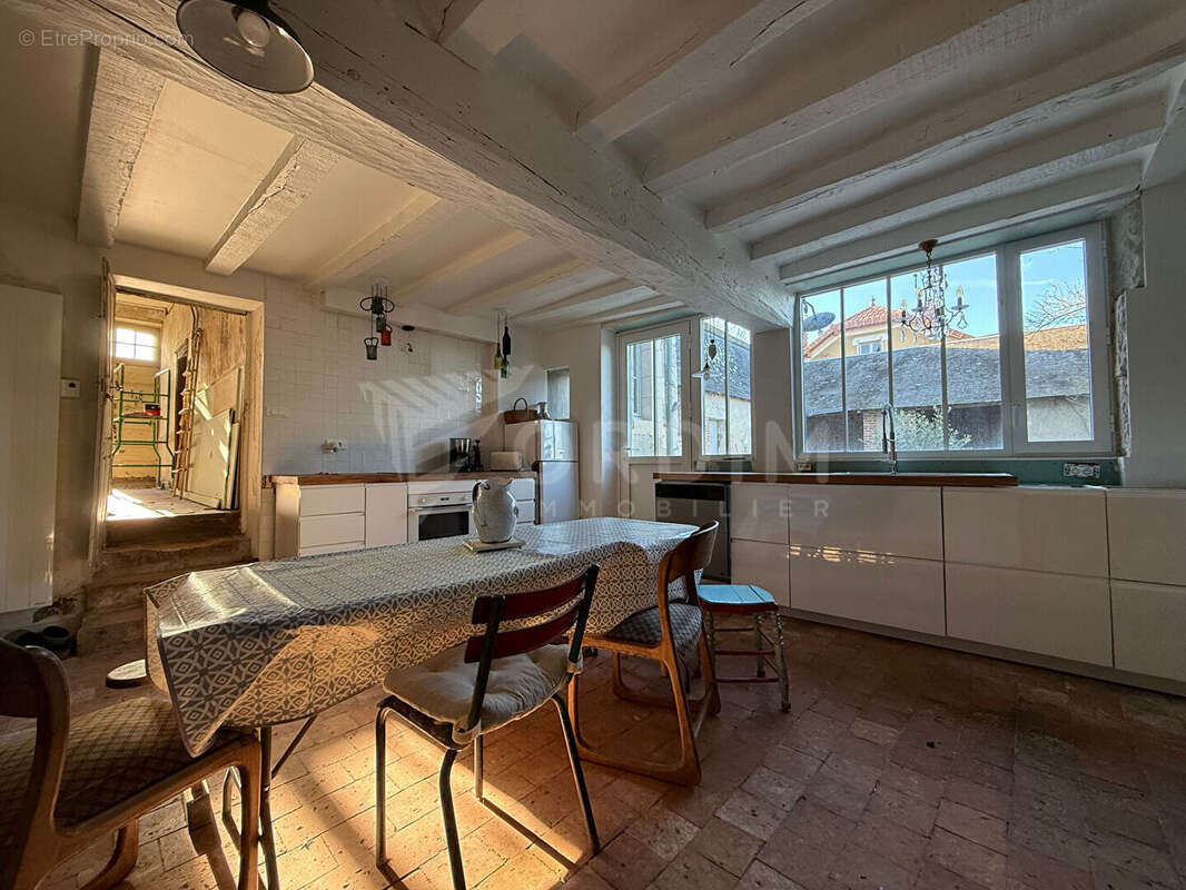 Maison à BEAULIEU-SUR-LOIRE