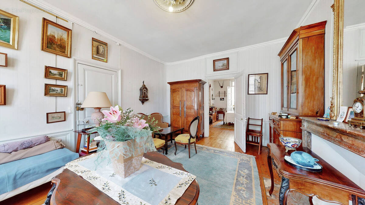 Maison à LA ROCHELLE