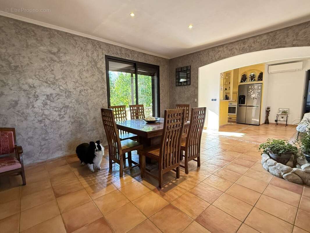 Maison à PUISSALICON