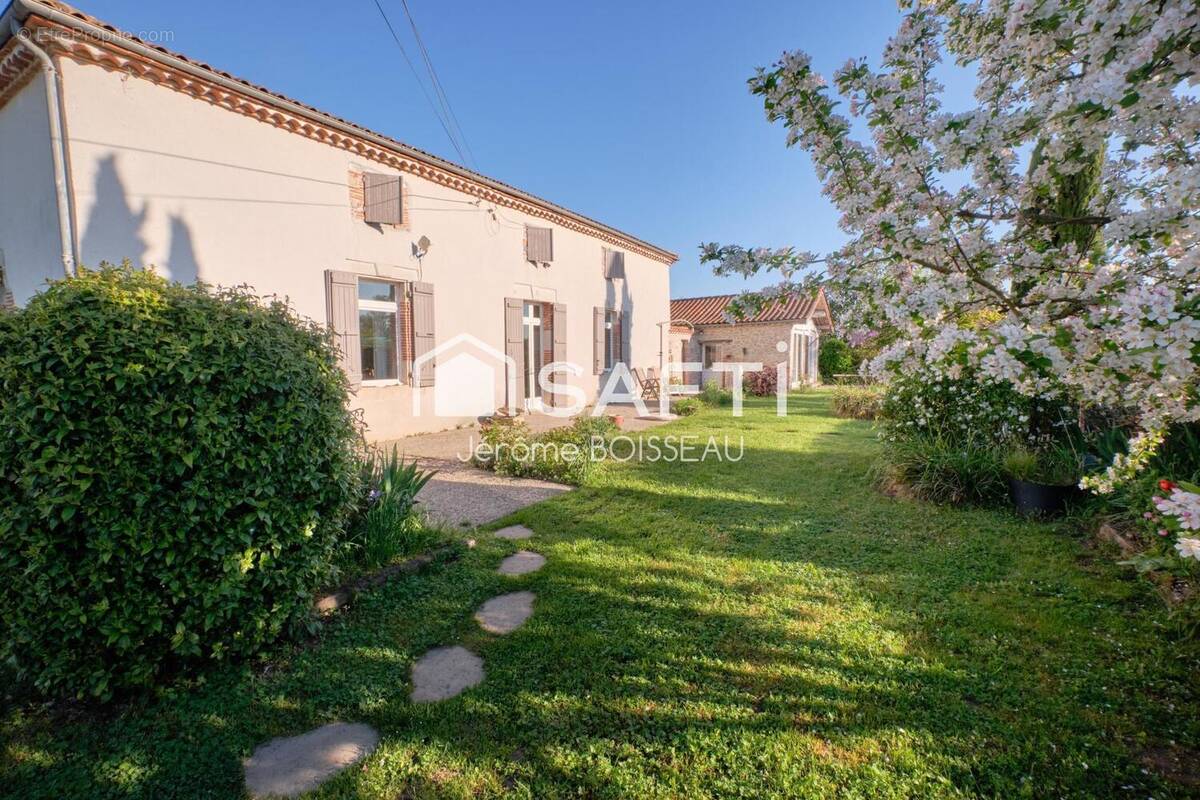 Photo 1 - Maison à SAINTE-LIVRADE-SUR-LOT