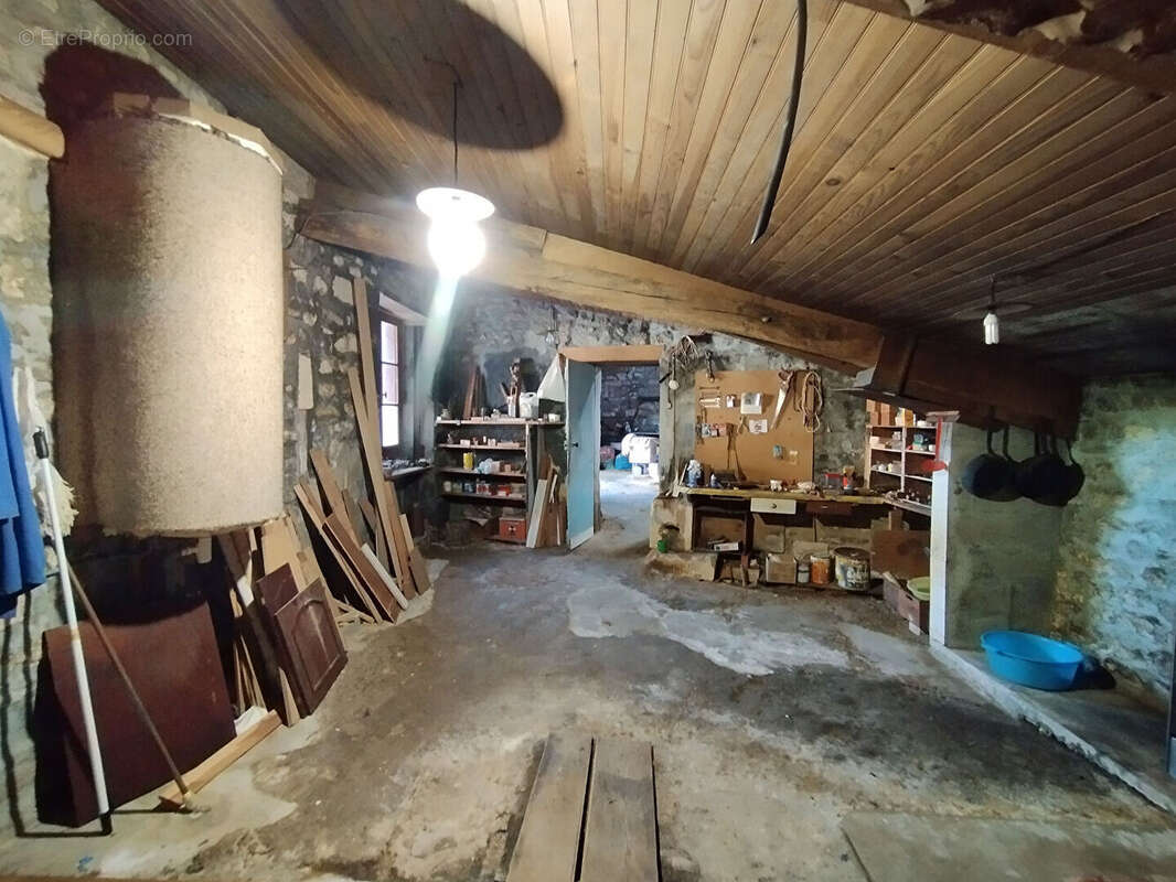 Maison à SAINT-SULPICE-DE-COGNAC