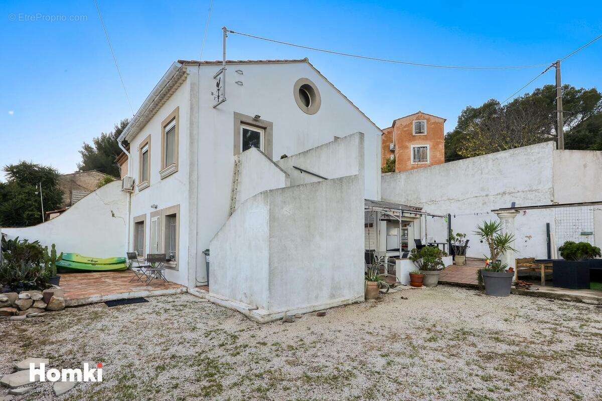 Maison à SIX-FOURS-LES-PLAGES