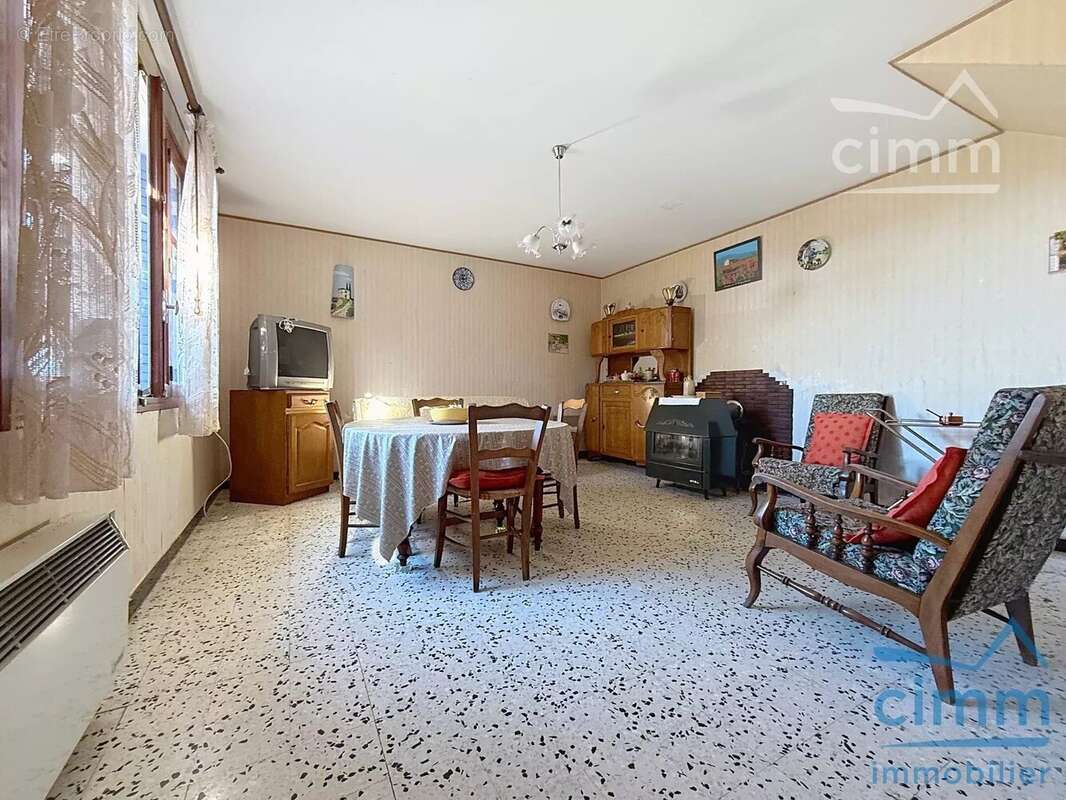 Maison à FERRASSIERES