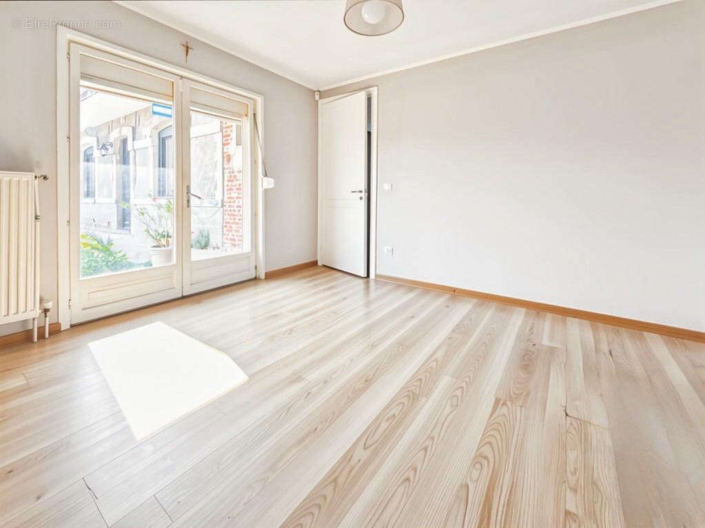 Fermette de caractère  140 m²  / 4 chambres  / 5 564 m² de terrain dont partie constructible ? la gorgue - photo 3
