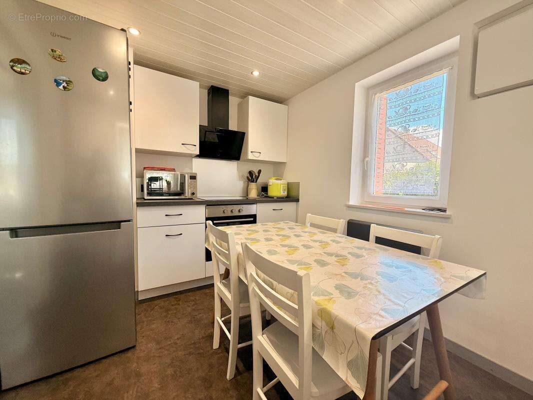 Jolie maison en pierre 105 m² - Environnement calme et verdoyant - photo 14