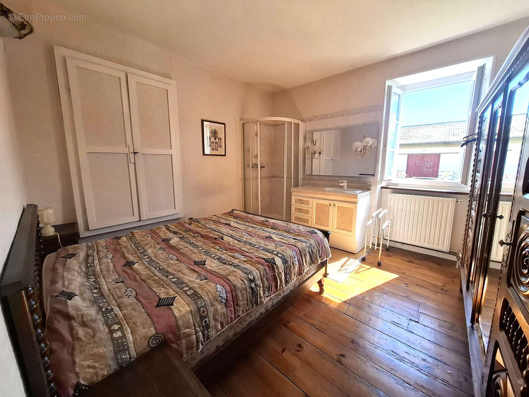 Maison à TARDETS-SORHOLUS