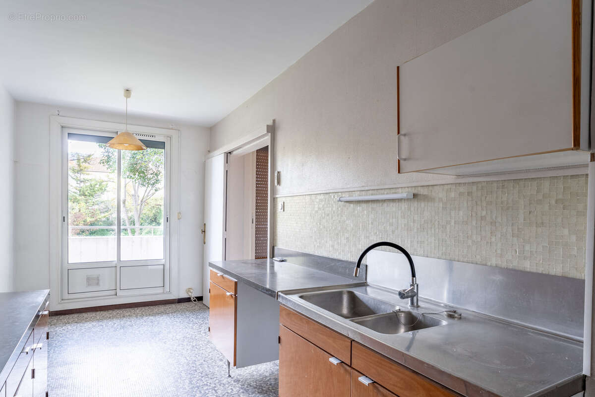 Appartement à MARSEILLE-9E