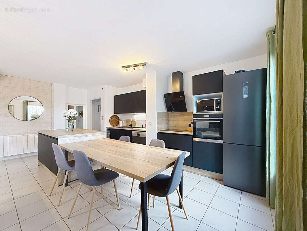 Appartement à SAINT-AVERTIN