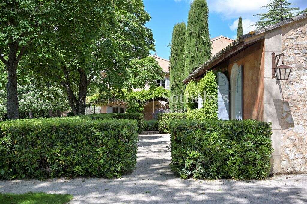 Maison à AIX-EN-PROVENCE