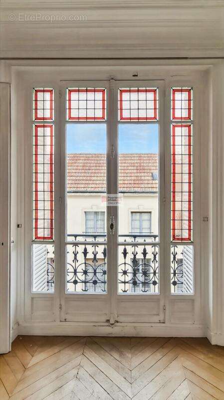 Appartement  4 pièces  104 m2  'Quartier des Prés'  Versailles - photo 9