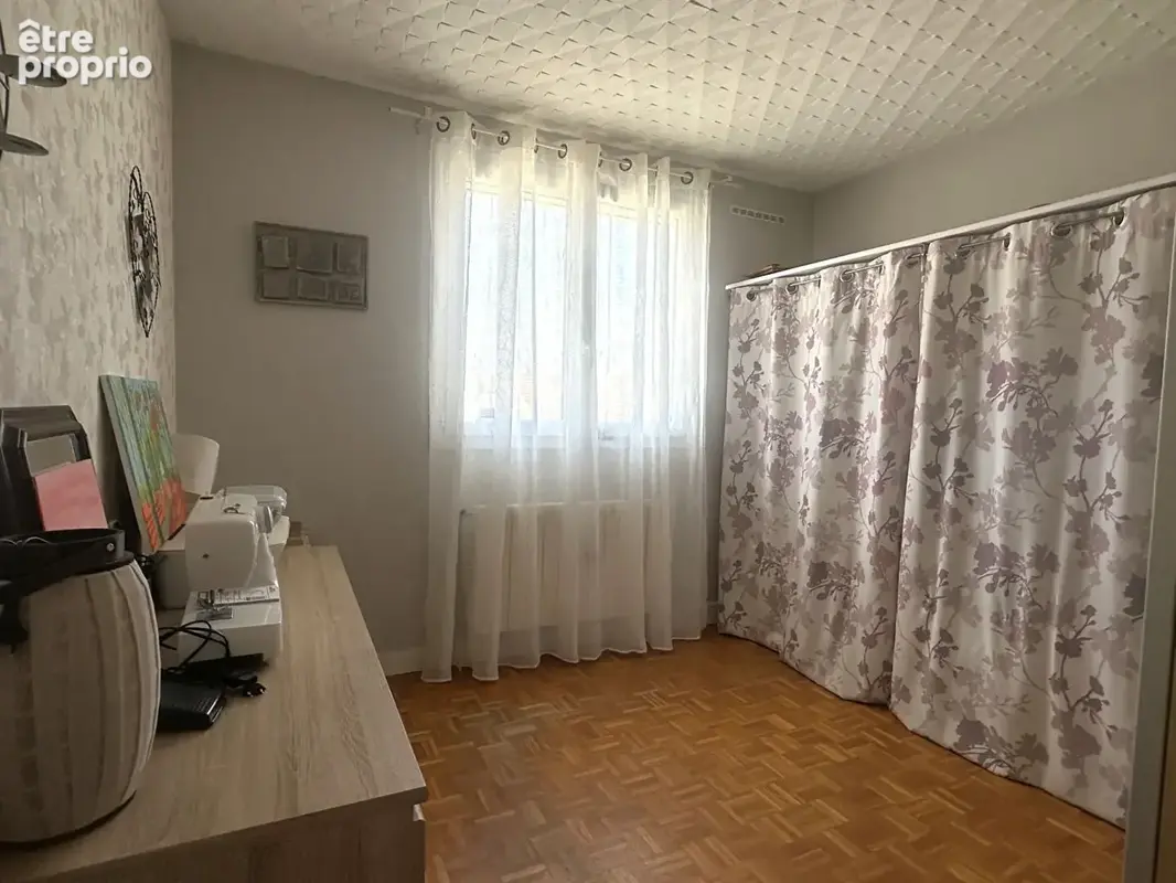 Maison familiale de 7 pièces, 4 chambres sur 1390 m² de jardin - photo 10