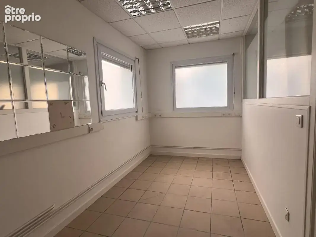 appartement spacieux type loft au coeur de machecoul (44) - photo 4
