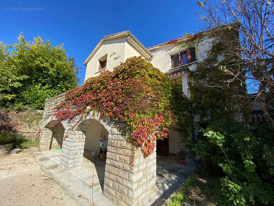 Maison à SAINT-AMBROIX