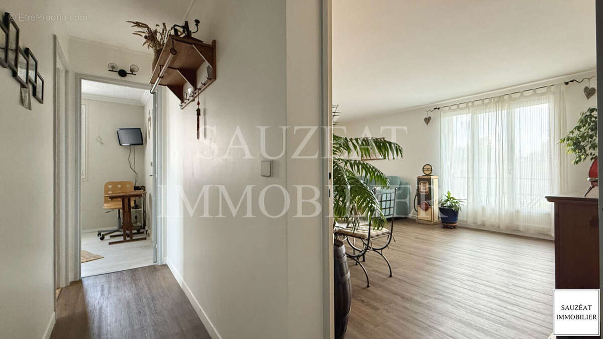 Appartement à BAGNEUX