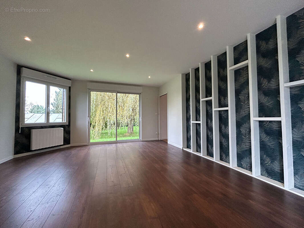 Maison idéalement placée à MENNEVAL - photo 3