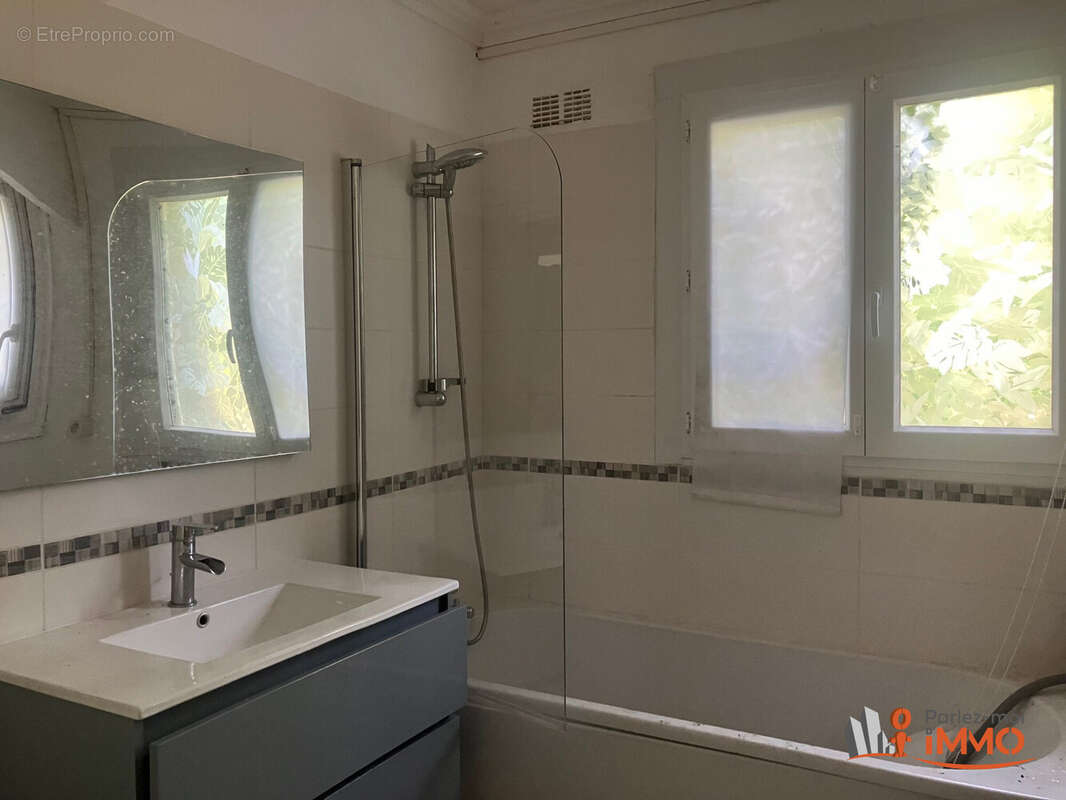 Maison à SOUGERES-EN-PUISAYE