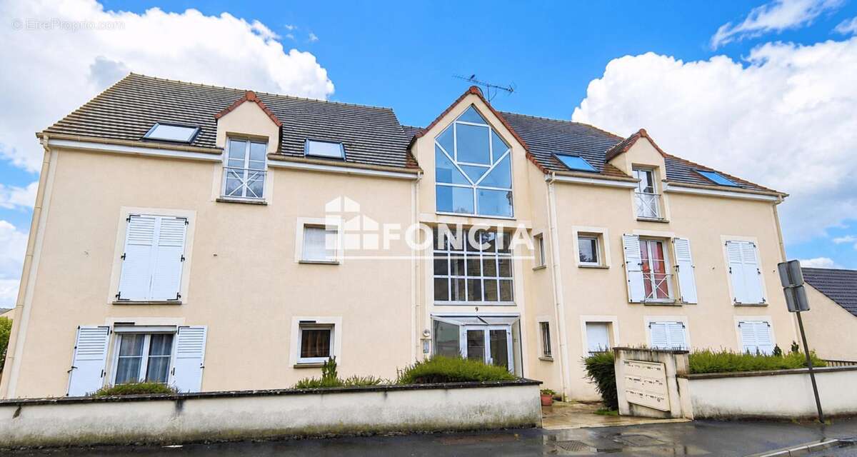 CHÂTEAU-THIERRY – Duplex T4 avec parking sécurisé et cave - photo 6