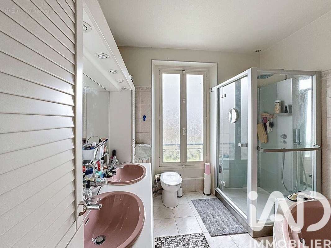 Photo 3 - Maison à MONTEREAU-FAULT-YONNE