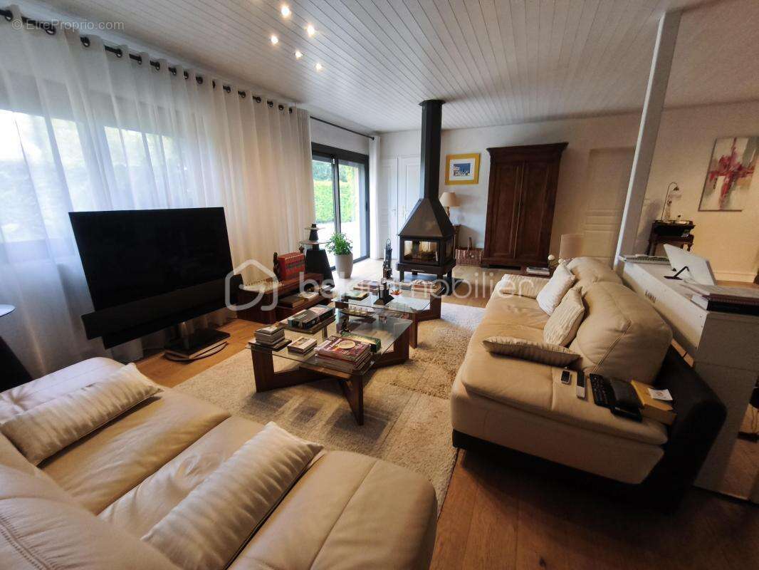 Maison à SAINT-ANTOINE-SUR-L&#039;ISLE