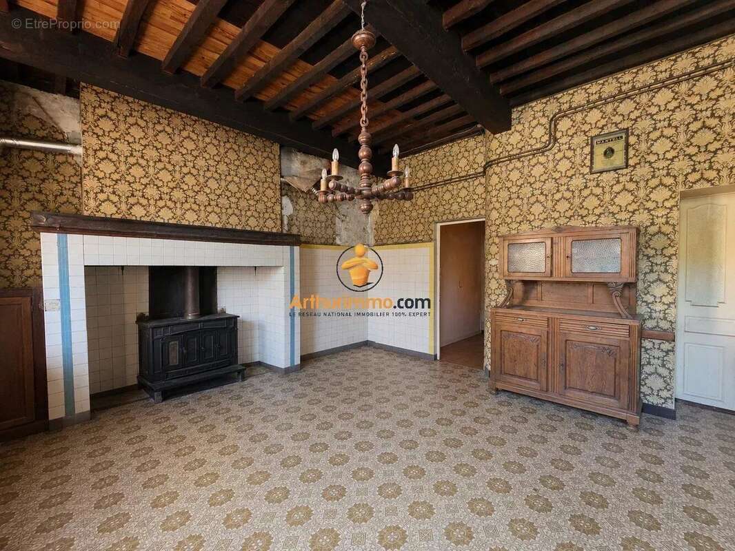 Maison à LALOUBERE
