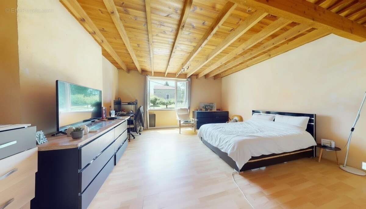 Maison de charme - 3 pièces - 2 chambres - photo 7