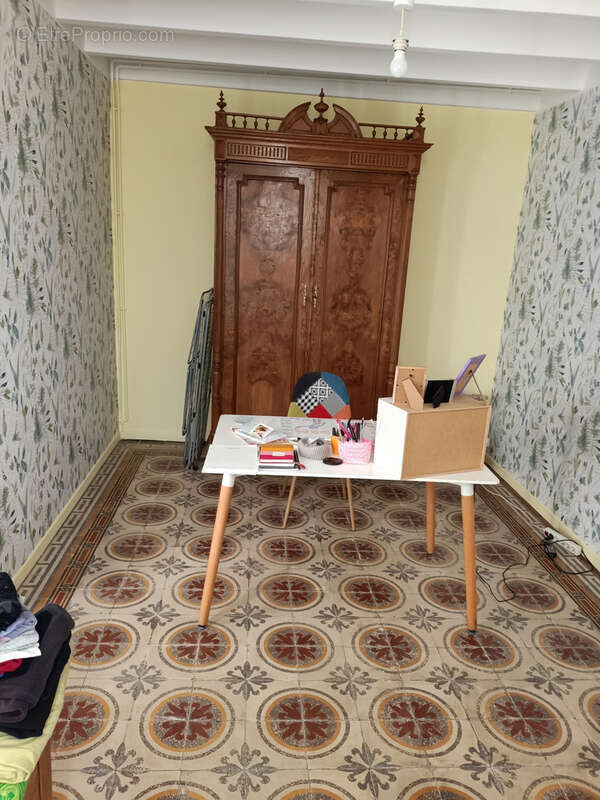 Maison à SAINT-CIERS-SUR-GIRONDE