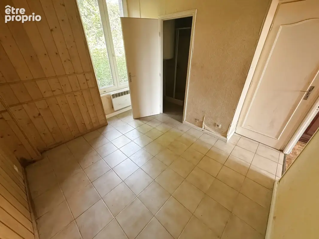 Vente Immeuble comprenant 5 appartements à rénover à MELISEY - photo 13