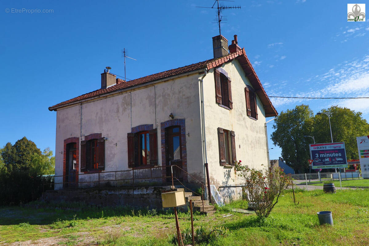 Maison à SEURRE