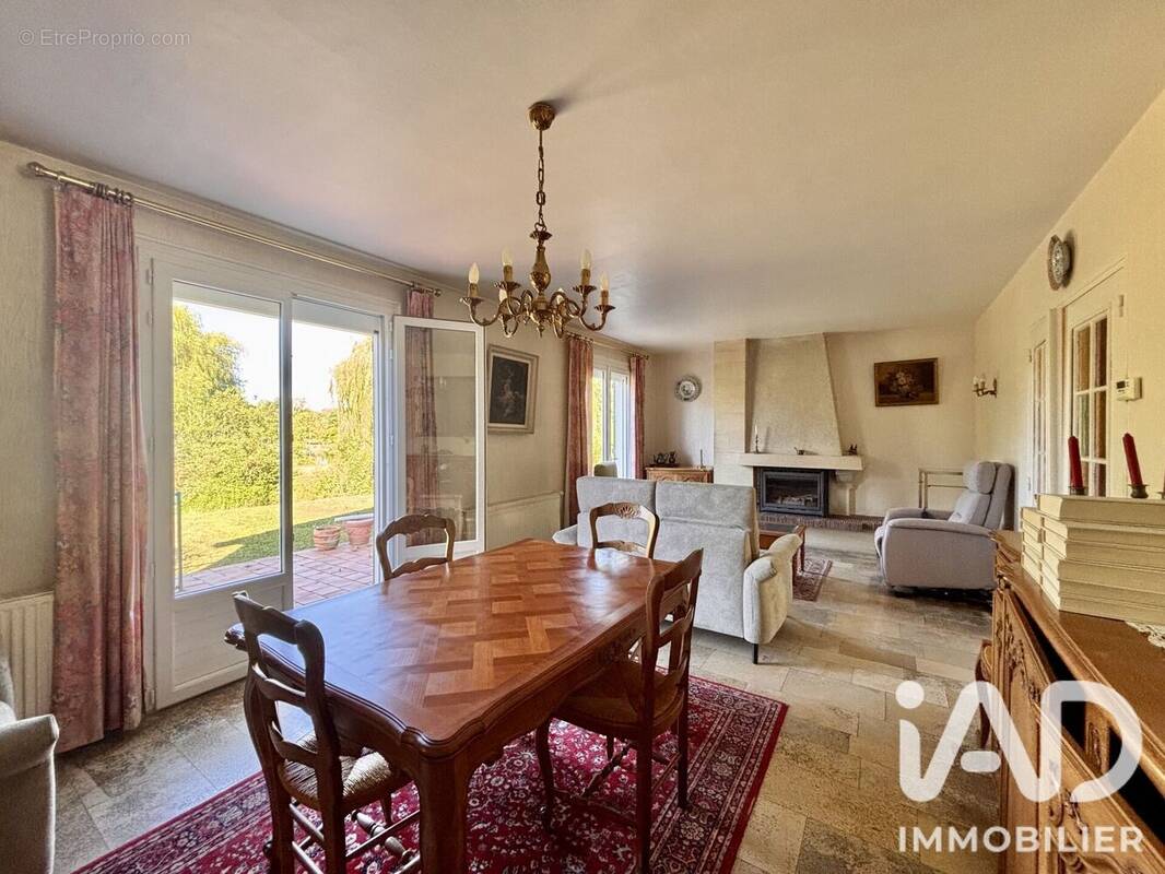 Photo 1 - Maison à CAMON