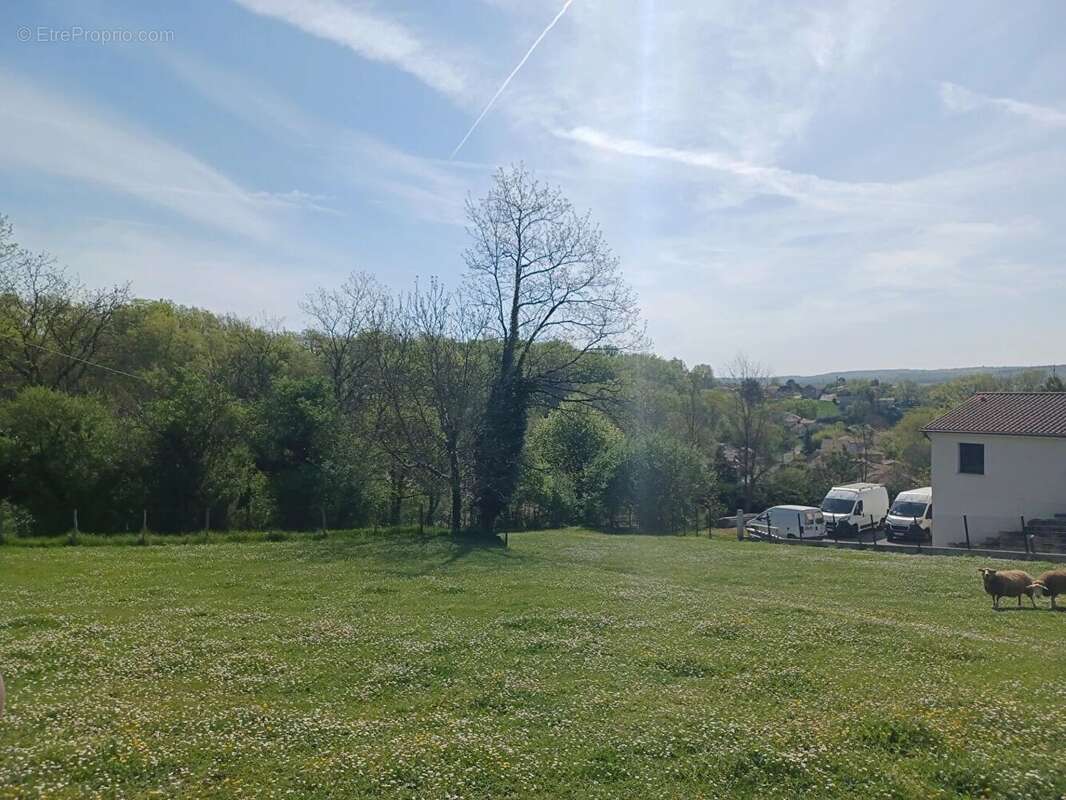 Terrain à MOULEYDIER