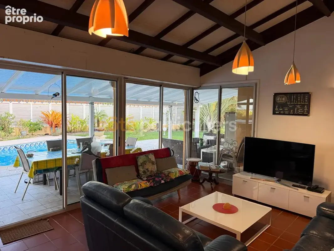 RARE ! Villa de plain-pied avec vue sur la mer - Le Gosier 5 pièces - photo 3