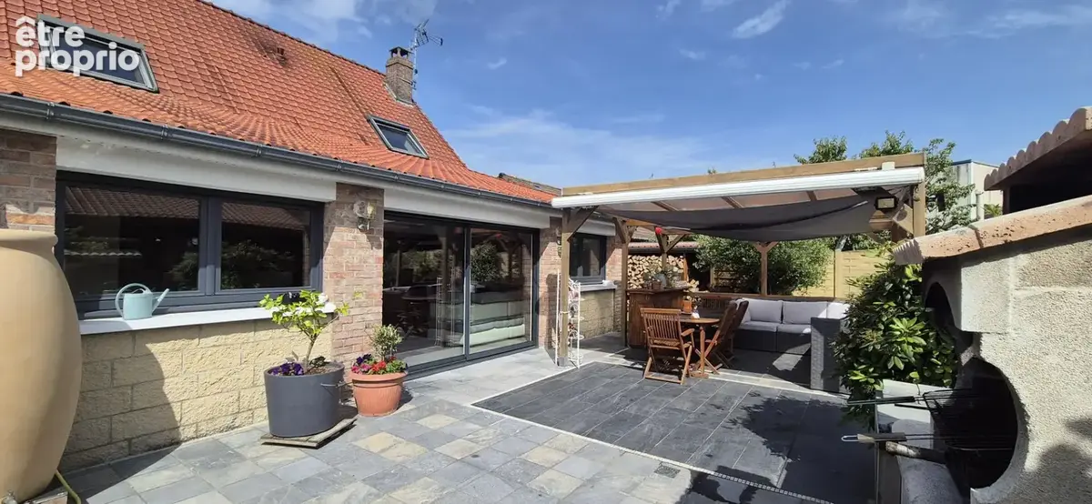 Photo Maison à Fouquieres-Les-Bethune au prix de 340 000€