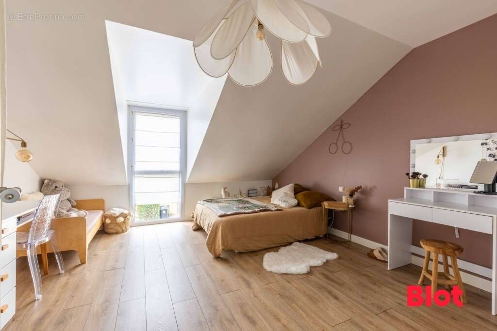 Maison à SERVON-SUR-VILAINE