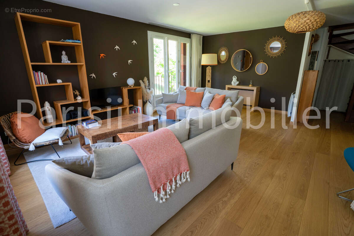 Appartement duplex - 5 pièces - 110,73m2 - Secteur val d'or - Cormeilles-en-Parisis - photo 6