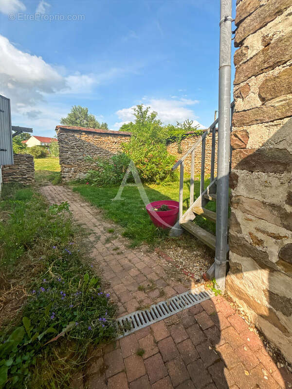 Maison à CHAUMES-EN-BRIE