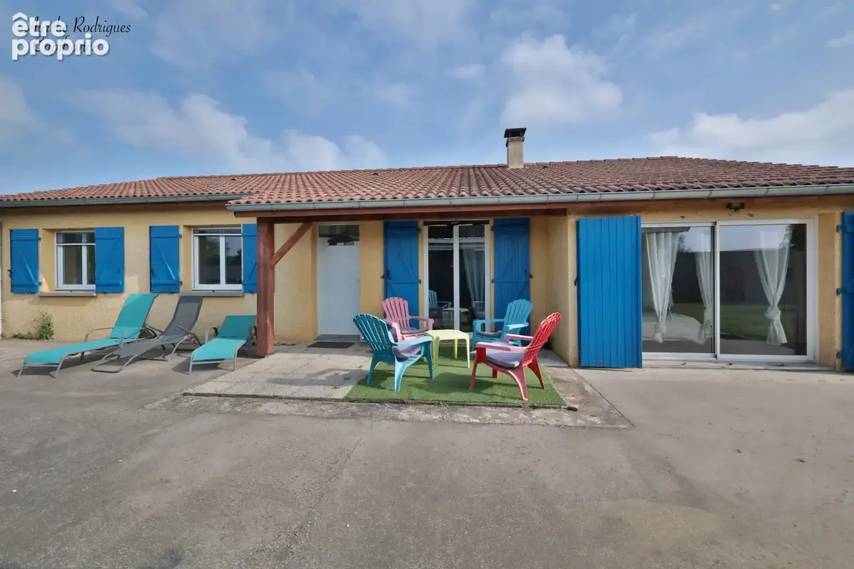 Maison à vendre 5 pièces BOZ (01) - photo 2