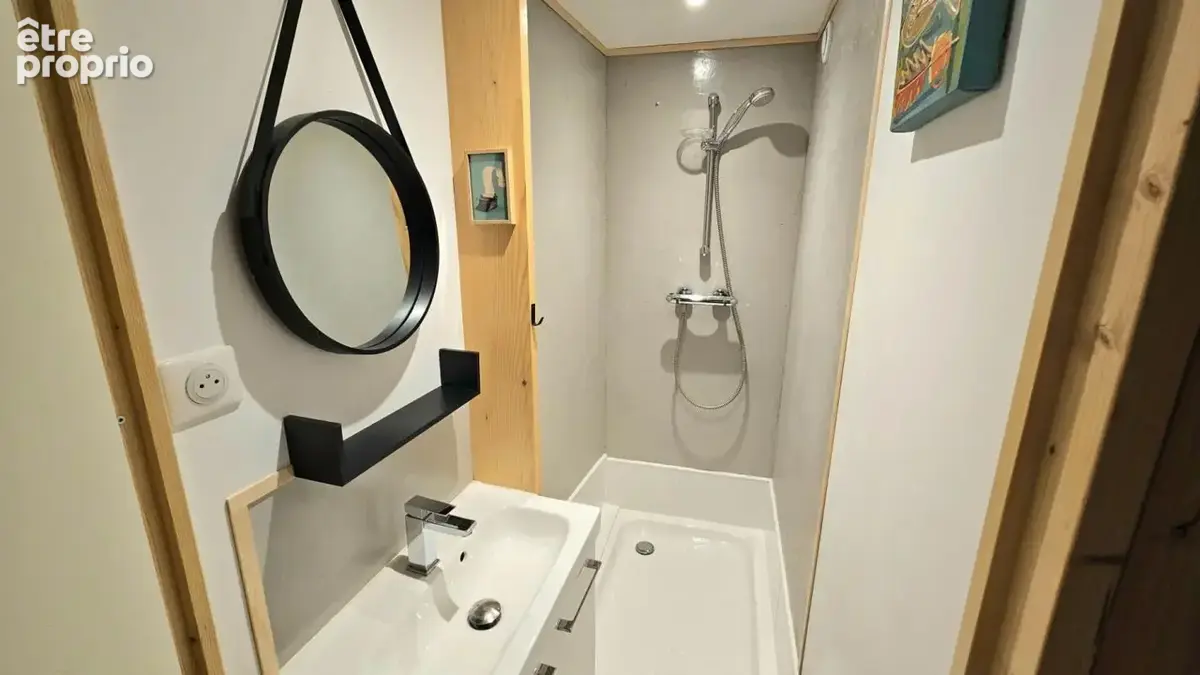 Duplex au 1er étage dans une petite copropriété de 3 lots à Claviers, Var - photo 6