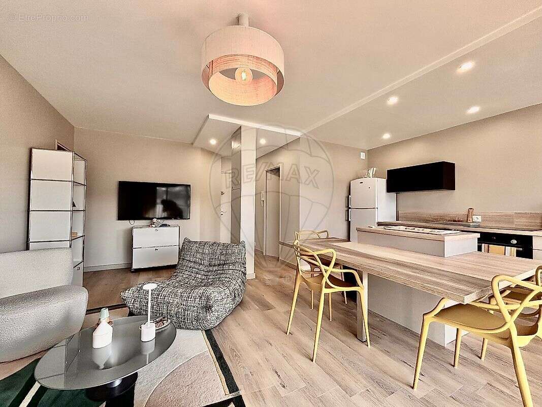 Appartement à SAINT-PALAIS-SUR-MER