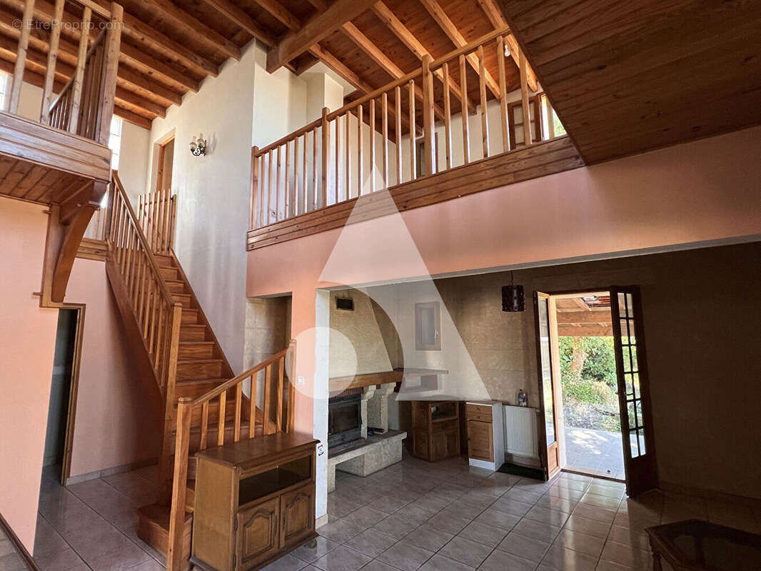 Maison au coeur de Coutras - photo 7