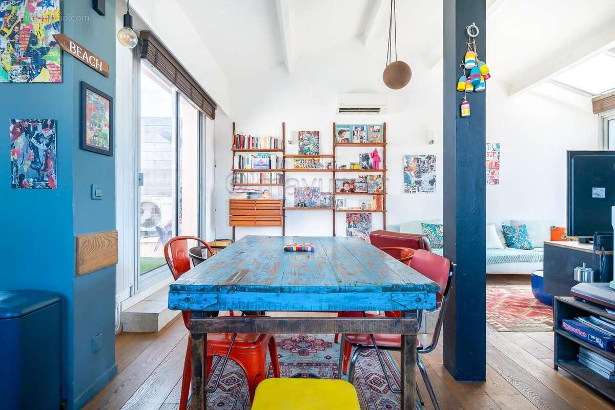 Duplex en dernier étage avec terrasse vue mer et parking Pointe Rouge 13008 Marseille n°3 - Appartement à MARSEILLE-8E