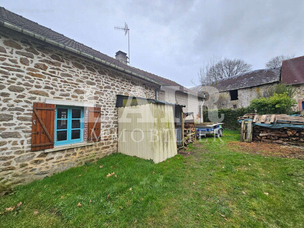 Maison à SAINT-PIERRE-DES-NIDS