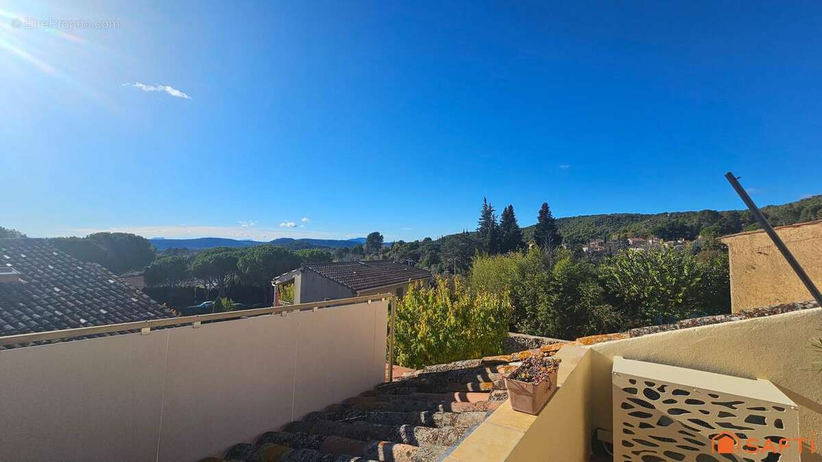 Photo 2 - Maison à VILLECROZE