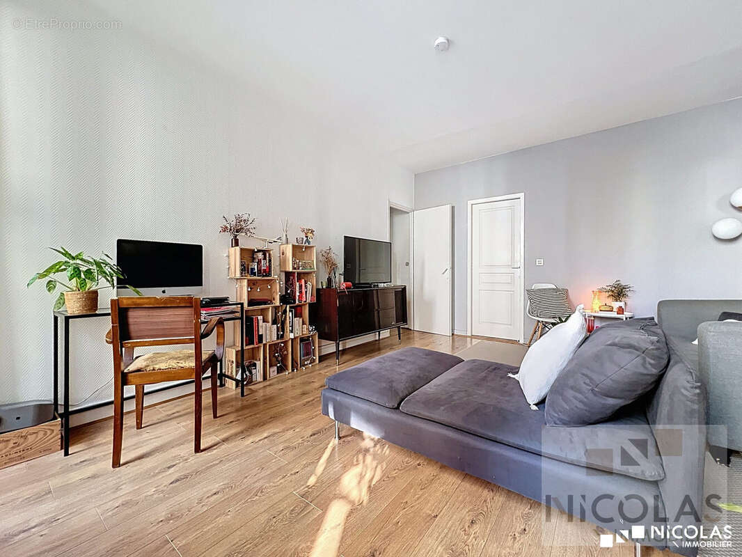 Appartement à BORDEAUX