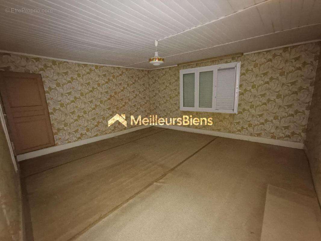 Maison à JONVELLE