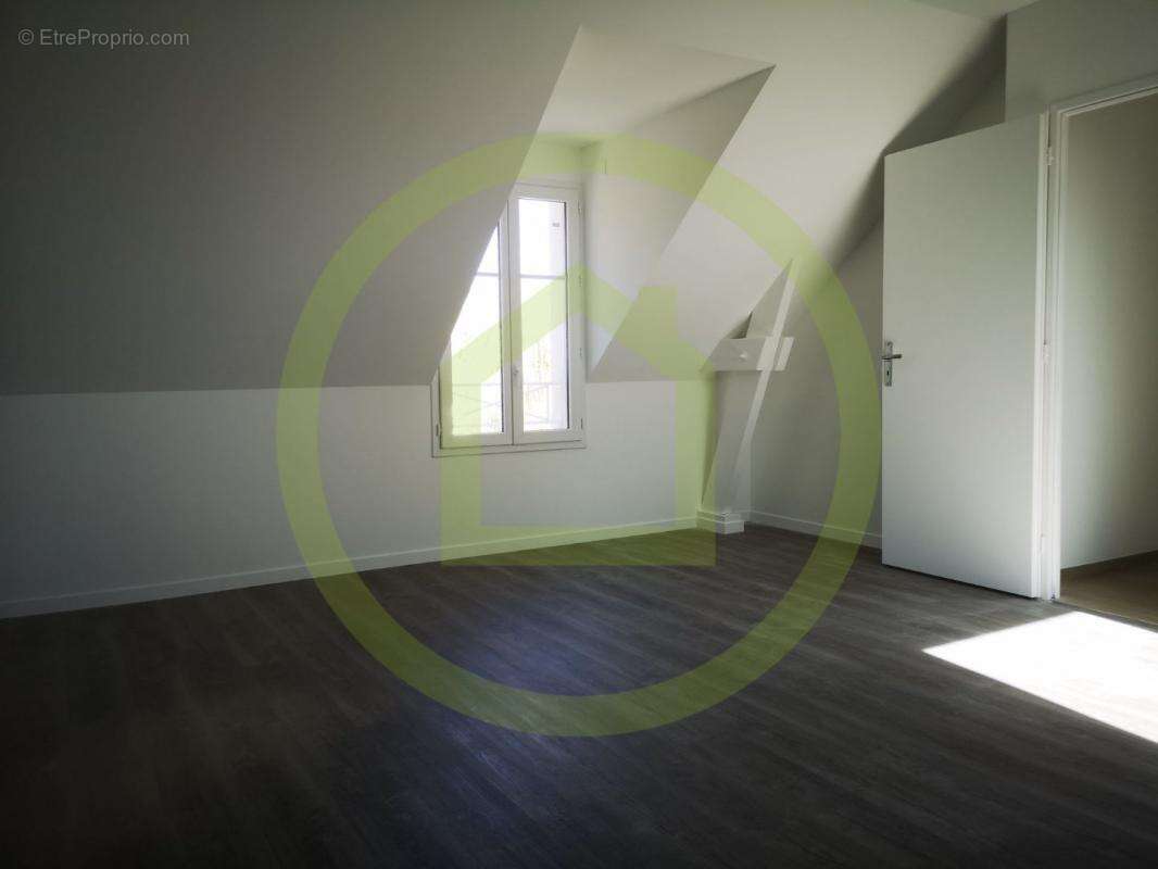 Maison à SAINT-DENIS-EN-VAL