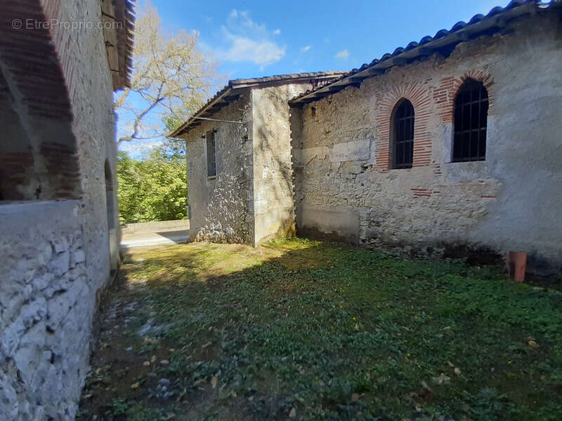 Maison à CAHORS
